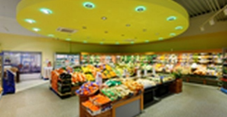 Photo: sky supermarket, Kiel-Dietrichsdorf - LEDs set the scene in the fresh...