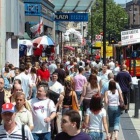 Photo: Visitors report satisfaction with Olympic London...
