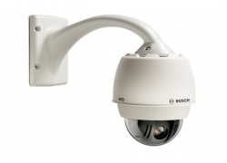 Bosch automates target tracking for AutoDome 800 
Series HD PTZ Cameras...