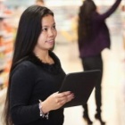Photo: Retail searches on tablets up 198%