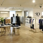 Thumbnail-Photo: A Pea in the Pod opens shop in Harrods