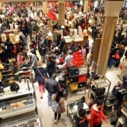 Photo: One third of Americans shopped on Thanksgiving Day this year...