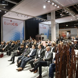 Photo: Lots of IT-Trends, innovations and case studies...