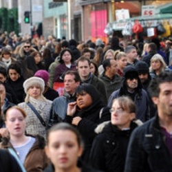 Photo: Shopping sales growth steady but expected to slow next month...