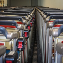 Thumbnail-Photo: Shopping cart: Preventing small items from slipping through the cracks...