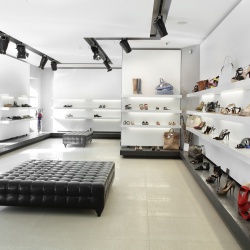 Photo: Light up your business – LED in retail