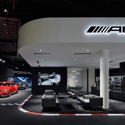 Thumbnail-Photo: Mercedes-AMG: New retail concept in Tokyo