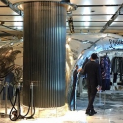 Photo: Worlds first 3D printed store created for Louis Vuitton...