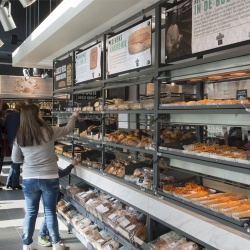 Thumbnail-Photo: Spar Netherlands renovates stores throughout the country to reflect new...