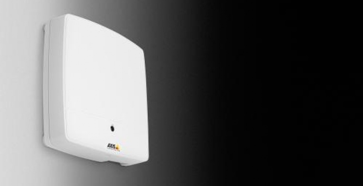 Photo: Axis launches first integrated, open, IP-based mobile access control...