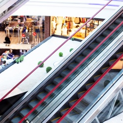 Thumbnail-Photo: Creating world leading digital positions for shopping centres...