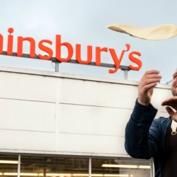 Thumbnail-Photo: Sainsbury’s launches its first in-store Zizzi pizza counter...