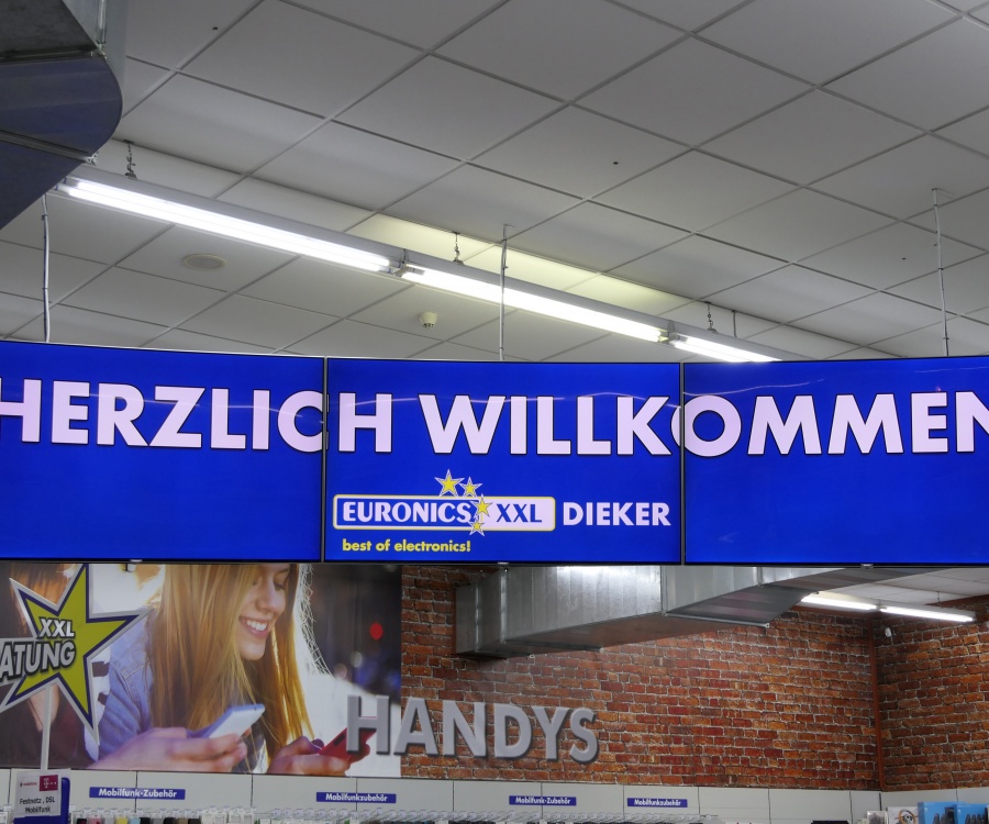 Photo: Why digital signage pays off big!