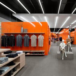 Thumbnail-Photo: A bold stroke: the new Joe Fresh flagship store...