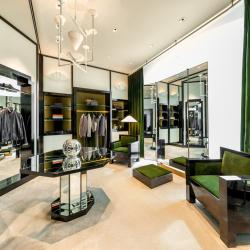 Thumbnail-Photo: Holt Renfrew Ogilvy dazzles as a sustainably forward luxury flagship...