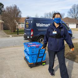 Thumbnail-Photo: Walmart to expand in home delivery