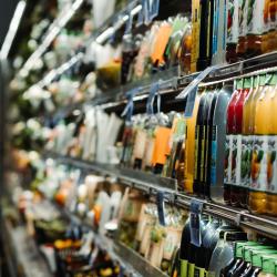 Thumbnail-Photo: Eau de Toilette or olive oil: the struggle for attention...