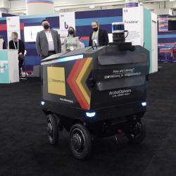 Thumbnail-Photo: Innovations in logistics from delivery to return...