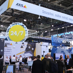 Thumbnail-Photo: Hybrid stores with technology from Axis