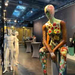 Thumbnail-Photo: Mannequins – Colorful, diverse and sustainable...