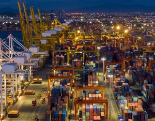 Photo: US tariffs 2025: trade pressure and need for action for the retail sector...