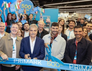 Photo: Primark opens its 500th store worldwide in Naples...