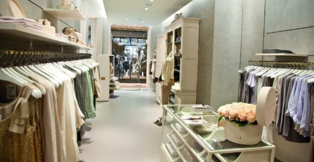 Exclusive fashion brand in a fashion shop in Würzburg...