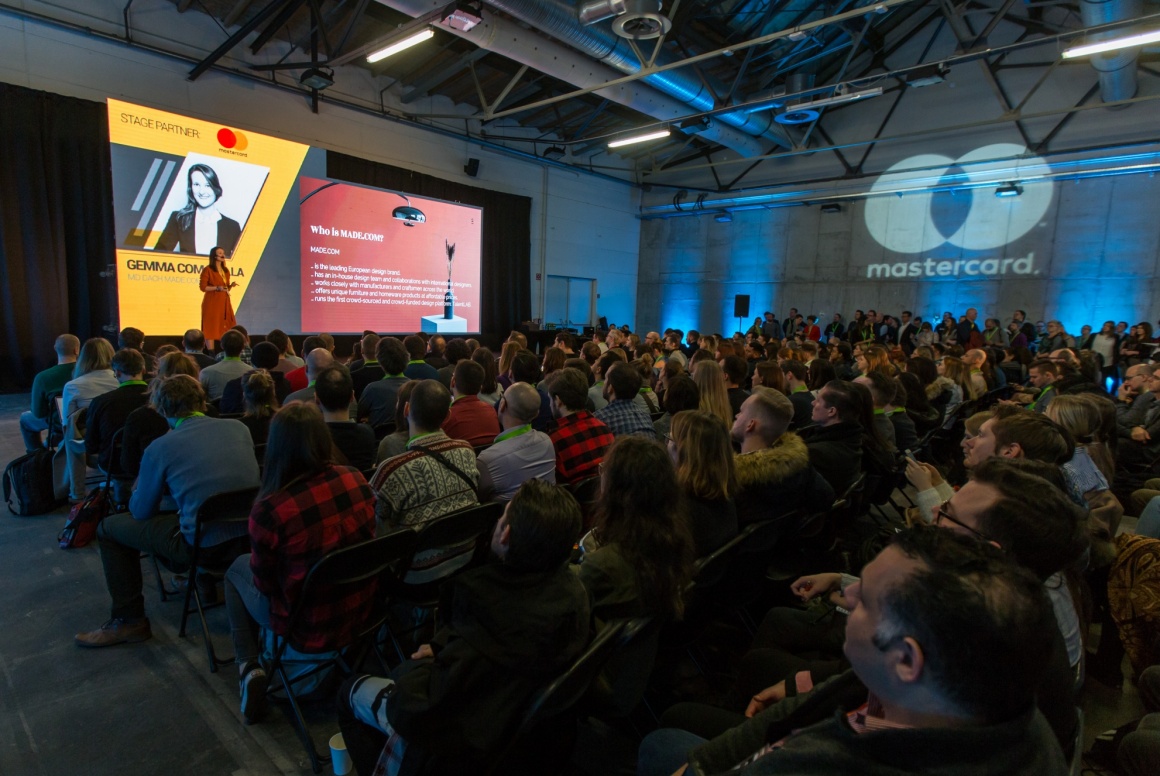 Audience listening to a presentation; Copyright: E-commerce Berlin Expo...