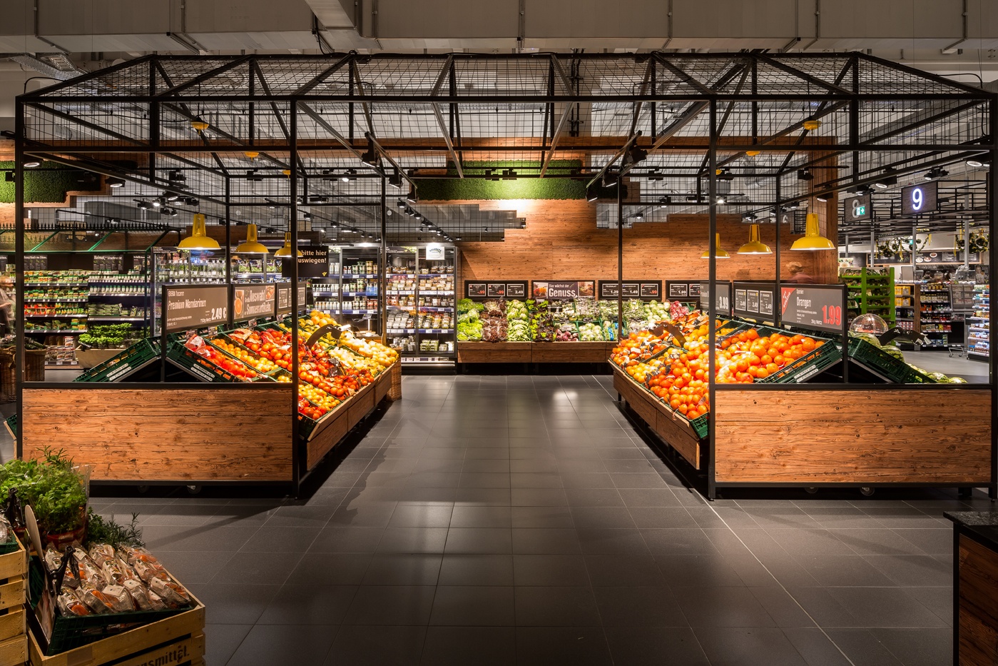 Photo: Supermarket lighting: good times for shopfitters...