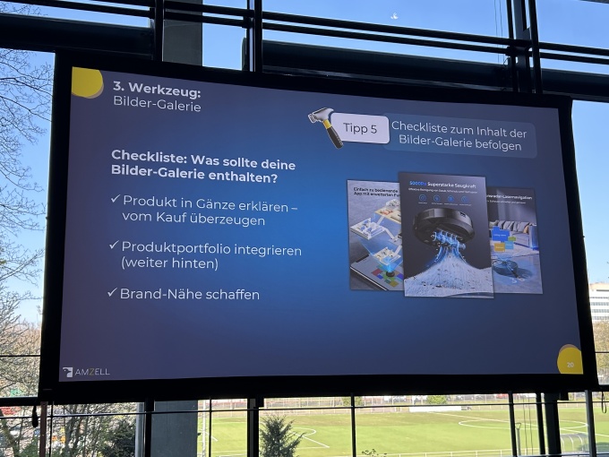 Ein Bild von einer Präsentation auf den E-Commerce days...