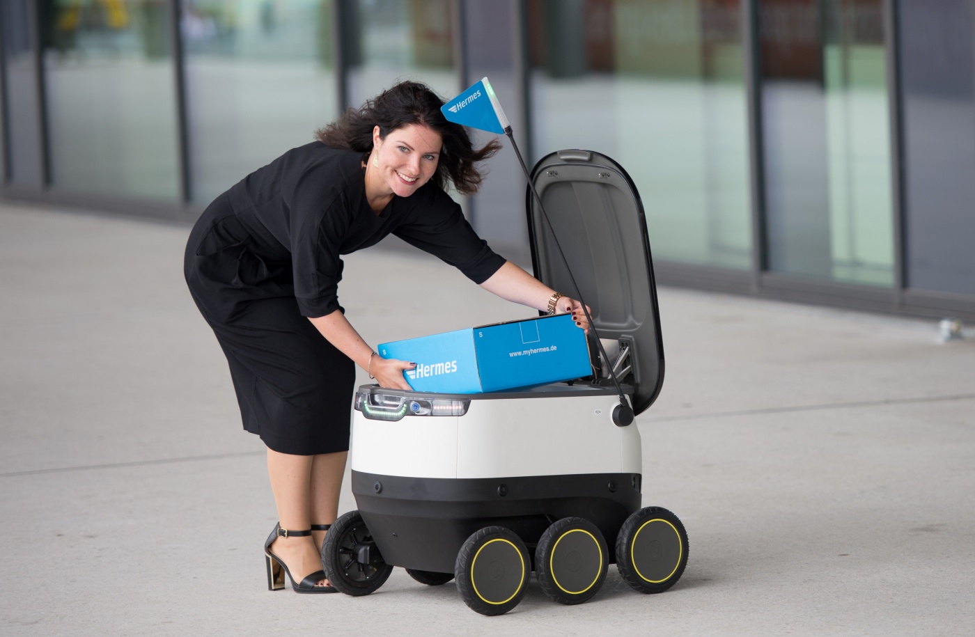 Photo: Logistics conquers the private sphere and entices with new delivery...
