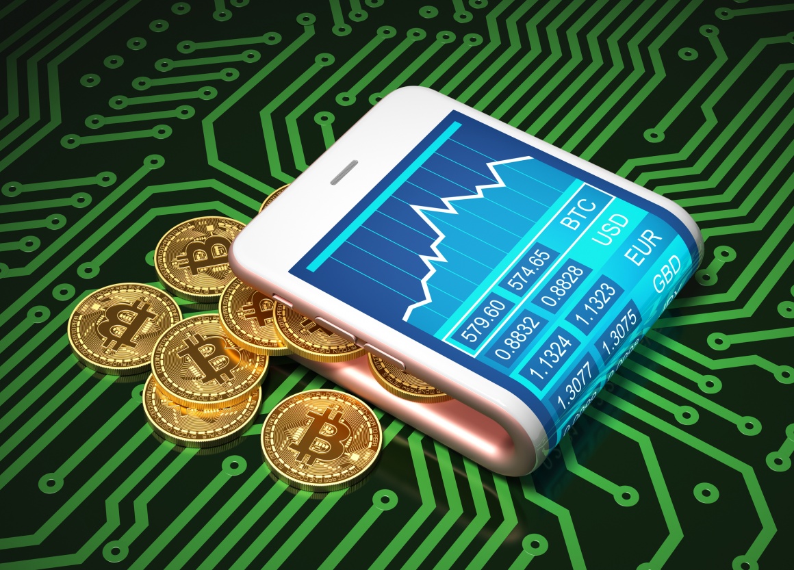 Photo: Cryptocurrency Bitcoin with smartphone; copyright: panthermedia.net /...