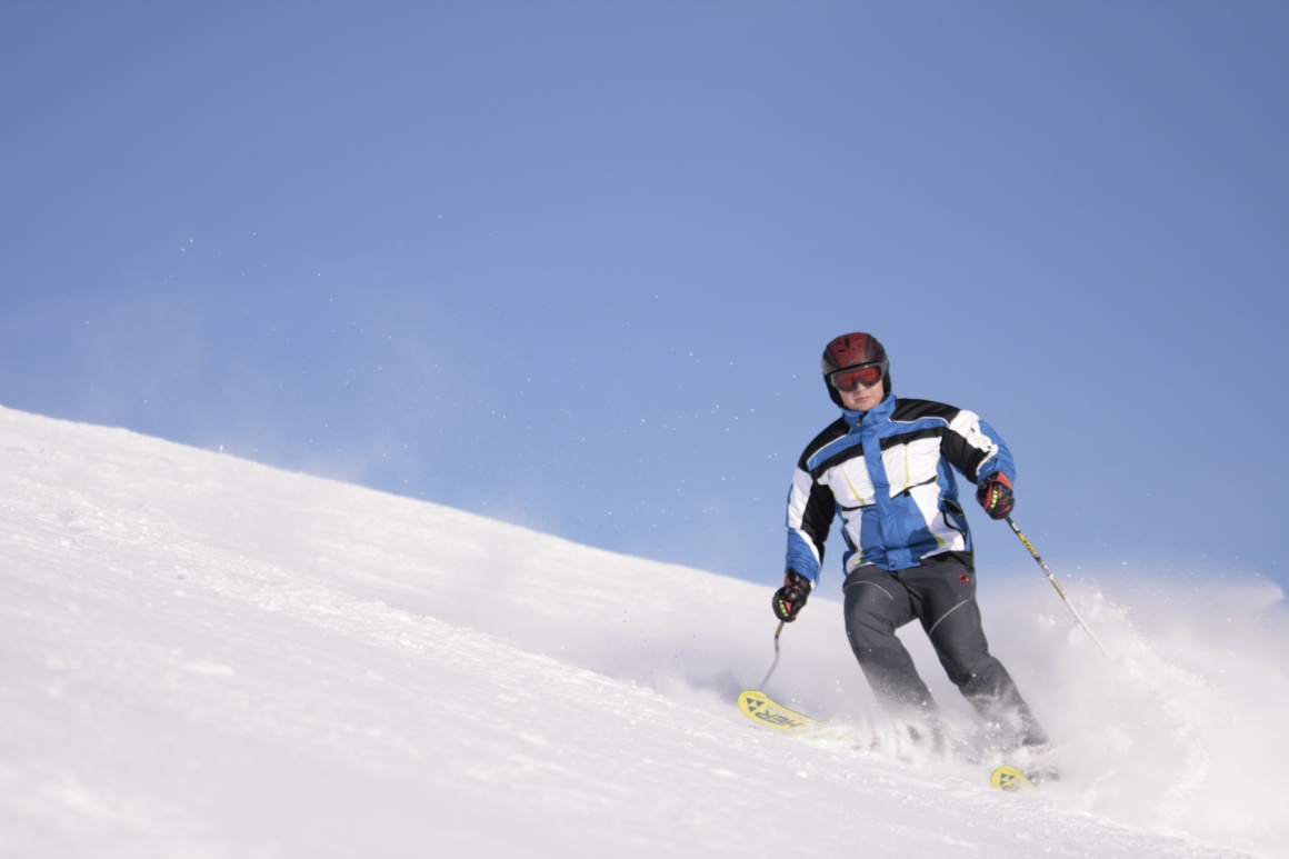 Skifahrer im Schnee