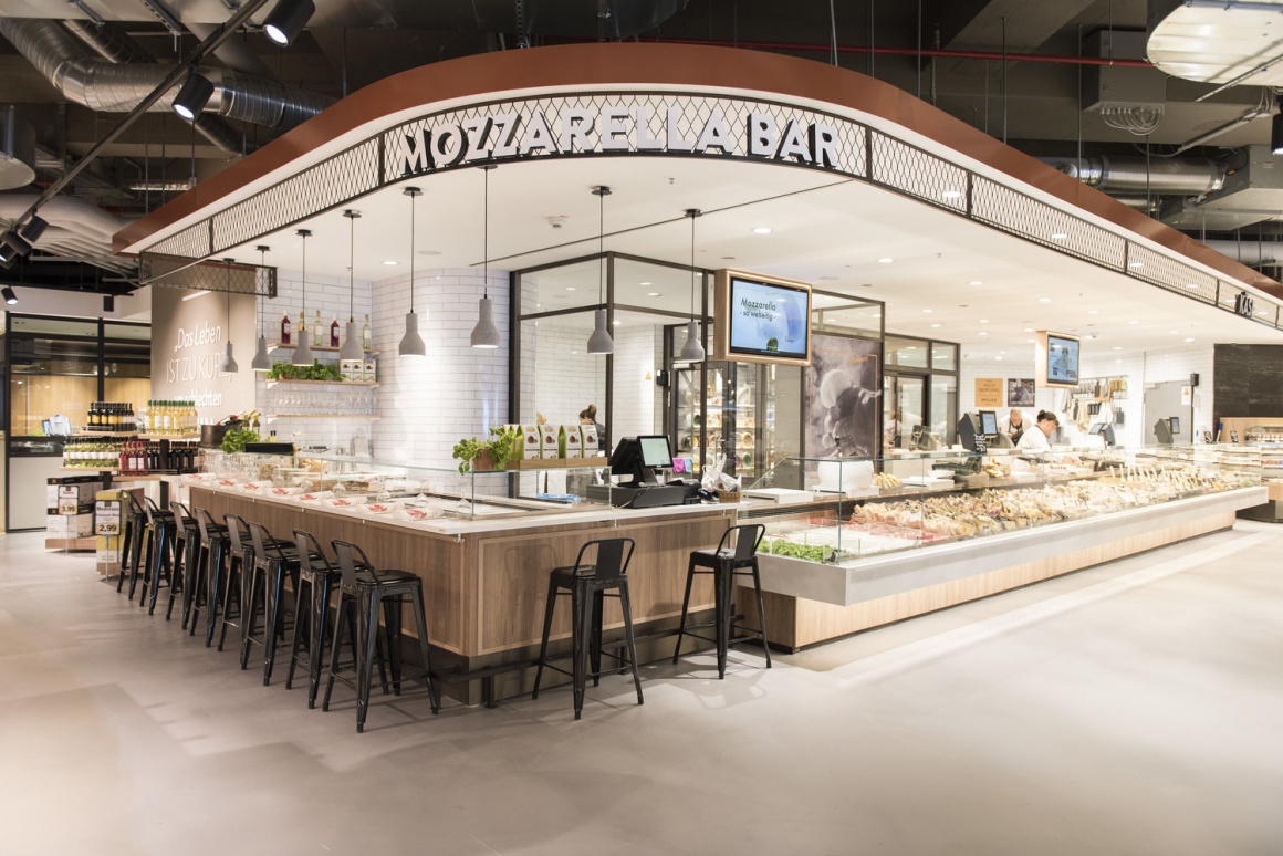 Mozzarellabar; Copyright: Zurheide-Feine-Kost