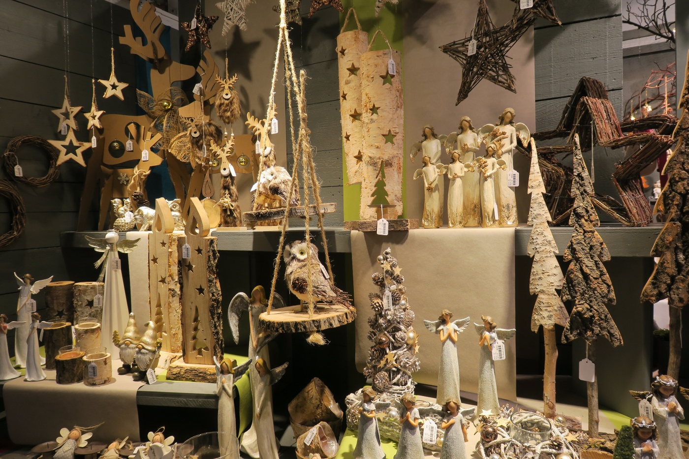 Photo: Back to nature: Christmas decorating tips, part 2...
