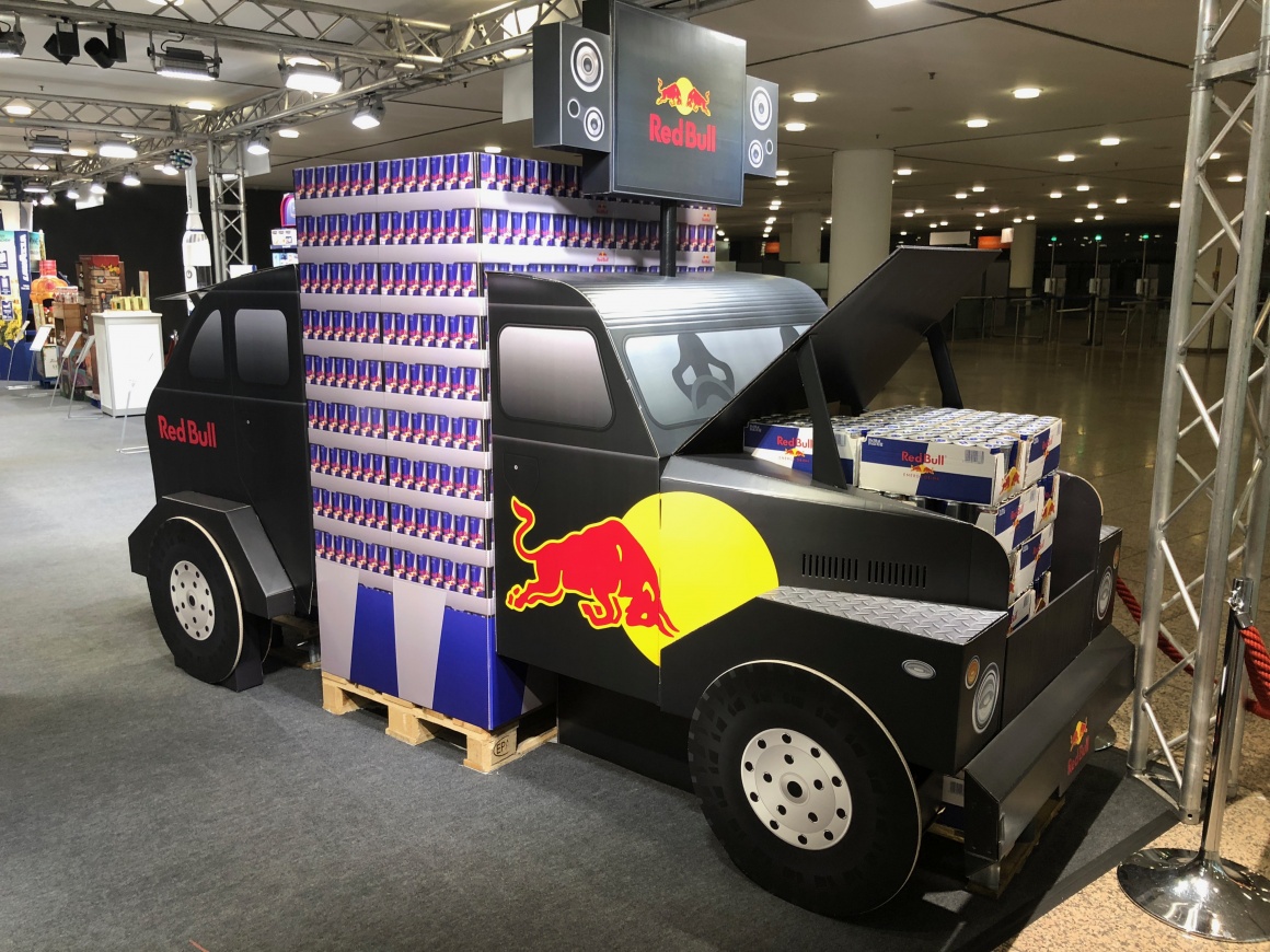 Redbull-Display