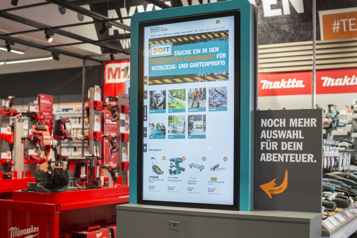 Digital display in a supermarket