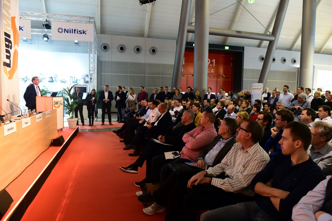 Audience at an event at LogiMAT
