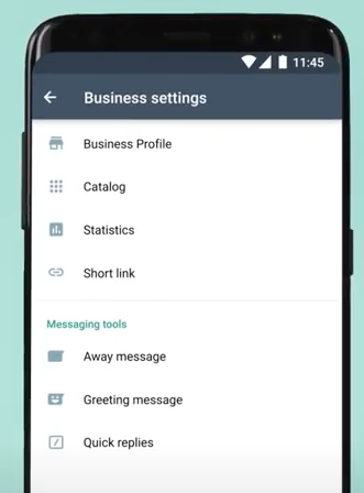 Screenshot smartphone with WhatsApp Business app