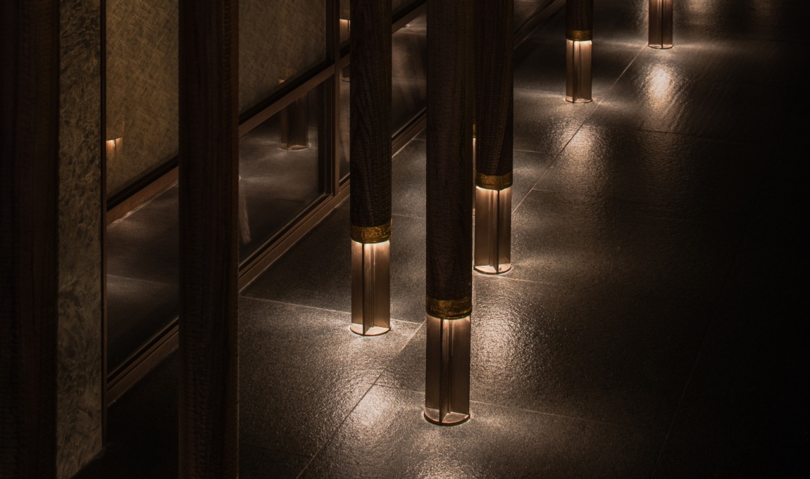 Pillars with lighting